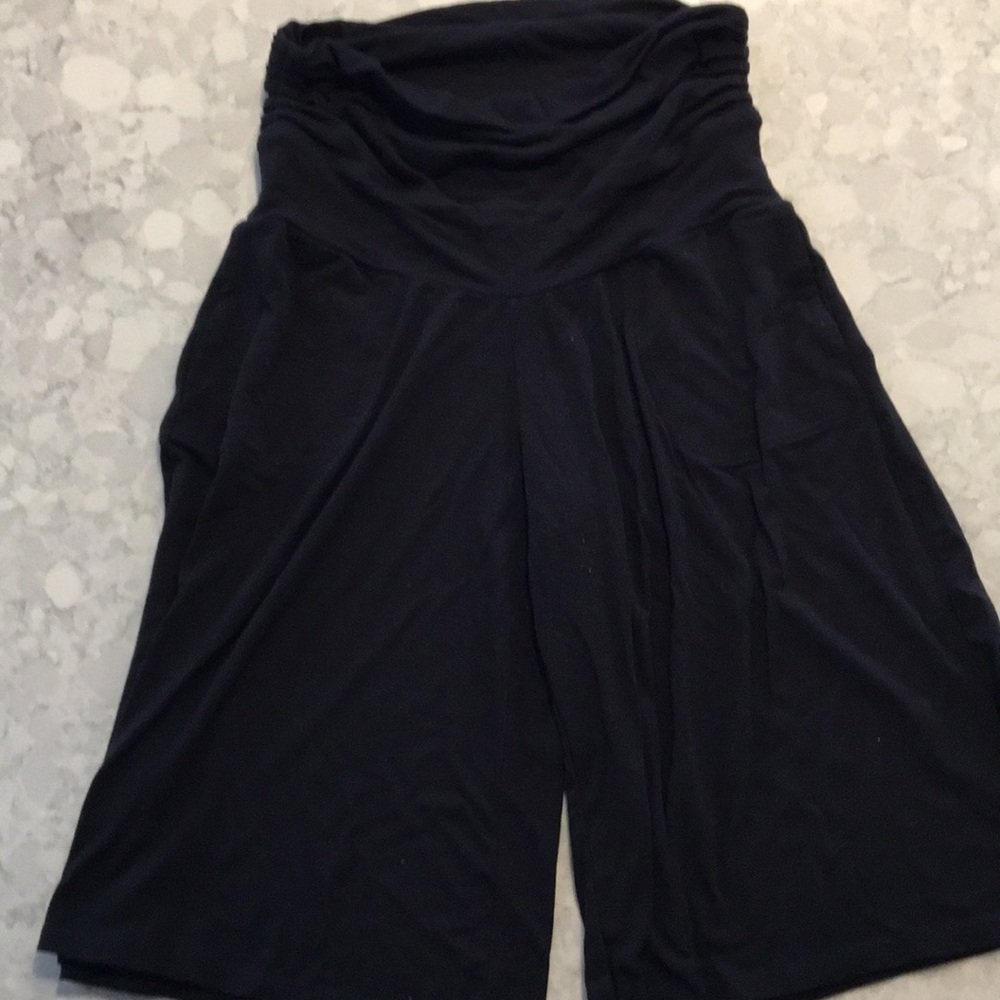 Gauchos maternity Old Navy